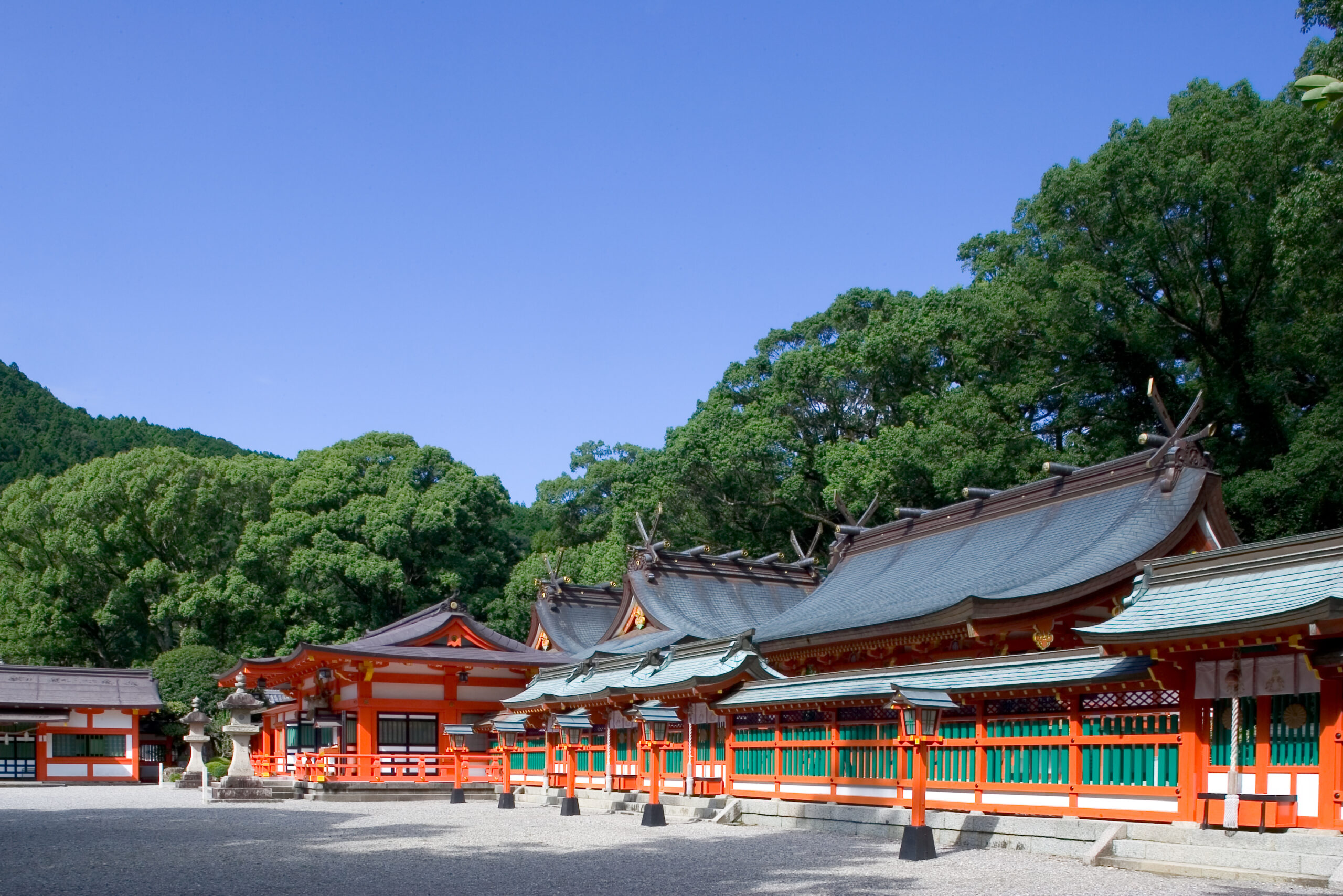 熊野速玉大社完全ガイド　熊野三山の一社と神倉神社、新宮の歴史を巡る